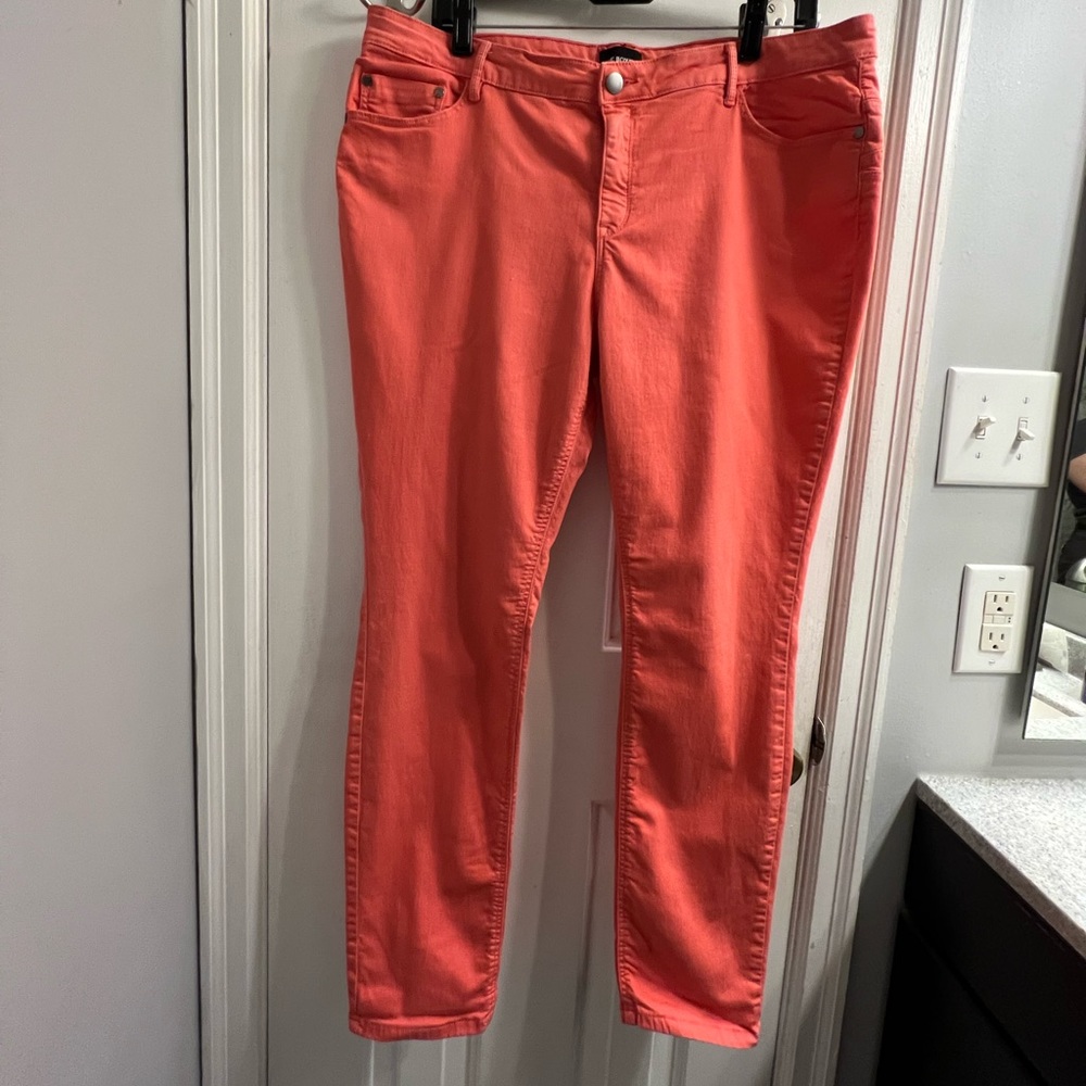 MB Sold PLUS SIZE Women’s Joe Boxer Coral Skinny Jeans Sz 17 - Picture 5 of 9
